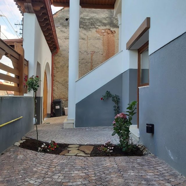 Entrance to the laundry room in the basement