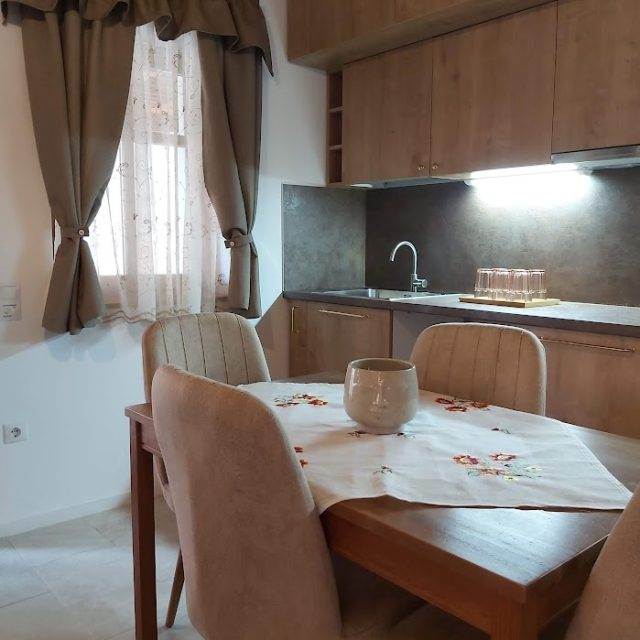 The kitchen of the Tibet studio